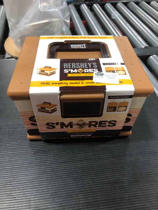 Photo 2 of Hershey's Deluxe S'mores Caddy