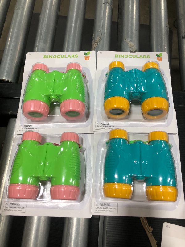 Photo 1 of Childrens Binoculars (4 pack)

Blue & Pink 