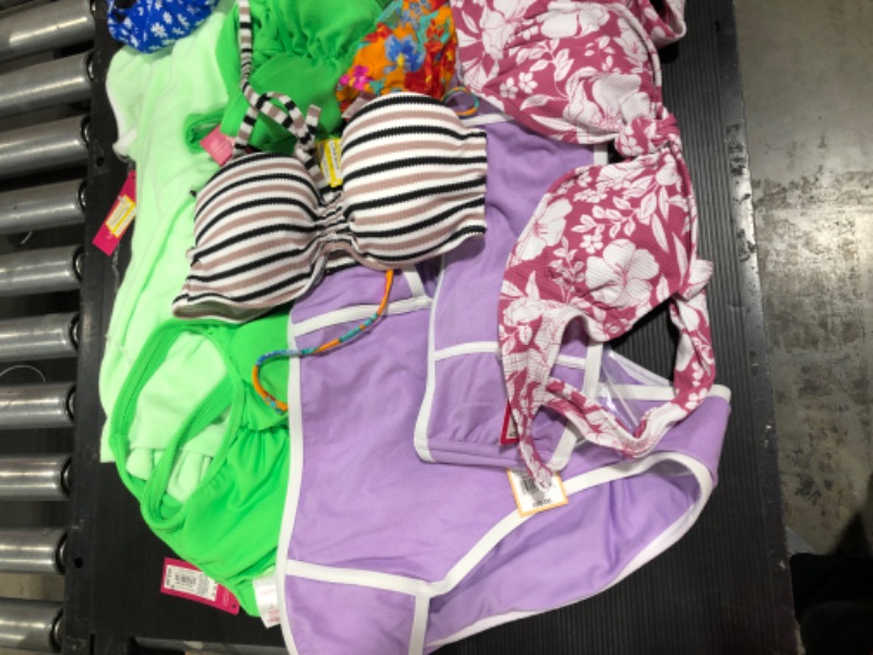 Photo 2 of Box Lot Of miscellaneous And Assortment Of Swim Wear For Women In Vary Of Sizes