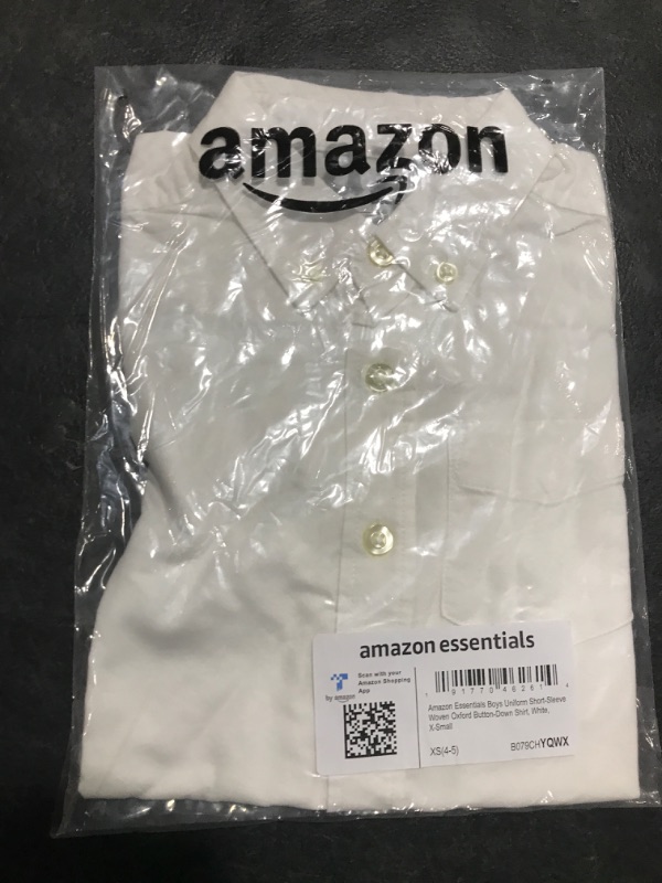 Photo 2 of Amazon Essentials Boys' Uniform Short-Sleeve Woven Oxford Button-Down Shirt X-Small White