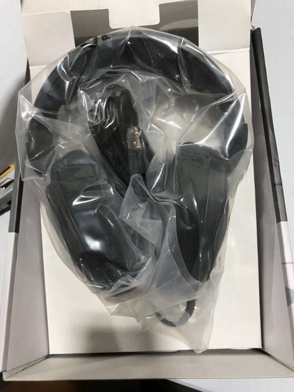 Photo 1 of Headphone Sennheiser HD 560S
