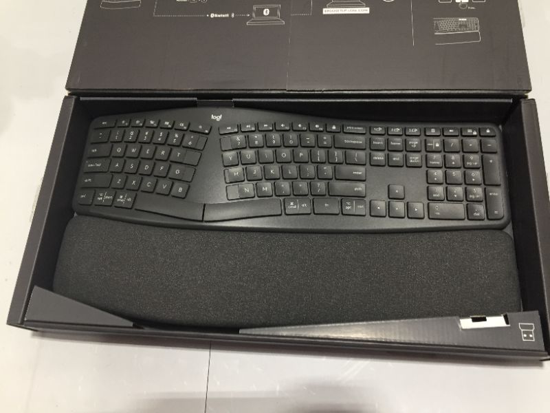 Photo 2 of Logitech Ergo K860 Split Ergonomic Keyboard