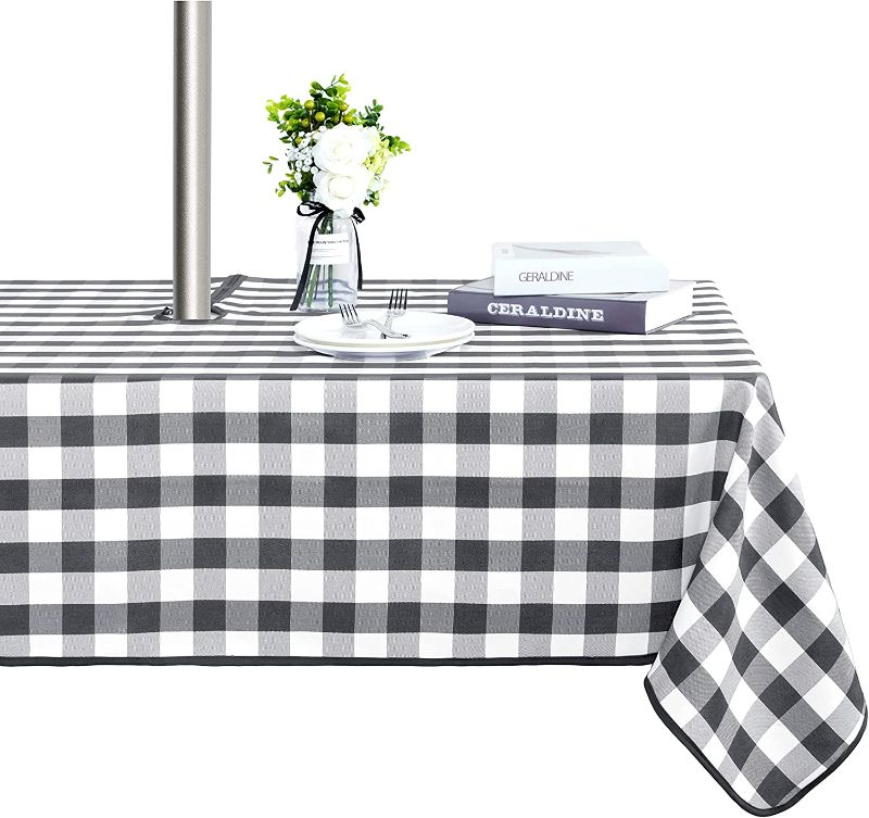 Photo 1 of  Checkered Table Cover