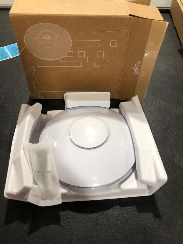 Photo 2 of Ubiquiti UniFi 6 Lite Access Point | US Model | PoE Adapter not Included (U6-Lite-US)