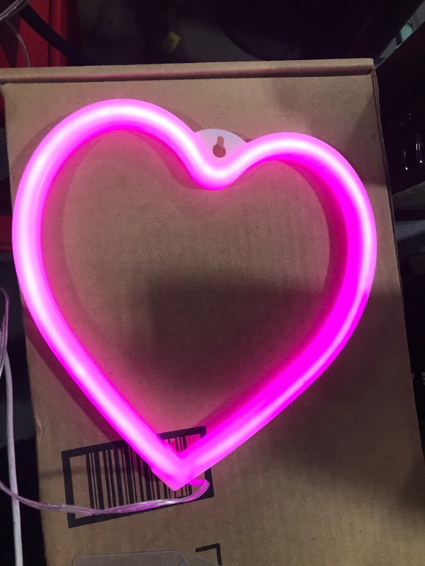 Photo 2 of VIFULIN Neon Heart Lights Pink Heart Neon Sign Heart Led Light, Led Heart Lamp Heart Decorations for Home, Hanging Heart Gifts Heart Wall Decor, USB/Battery Operated Heart Lights for Bedroom(Pink) A-Pink