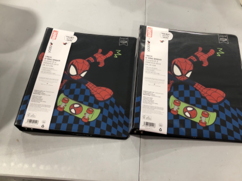 Photo 2 of 2 Pack Yoobi™ 1" Ring Binder Black Spider-Man Skate
