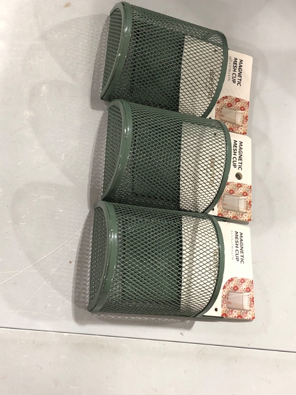 Photo 2 of 3 Pack Mesh Locker Cup Garden Green - U Brands
