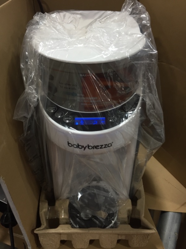 Photo 2 of Baby Brezza New and Improved Formula Pro Advanced Dispenser Machine