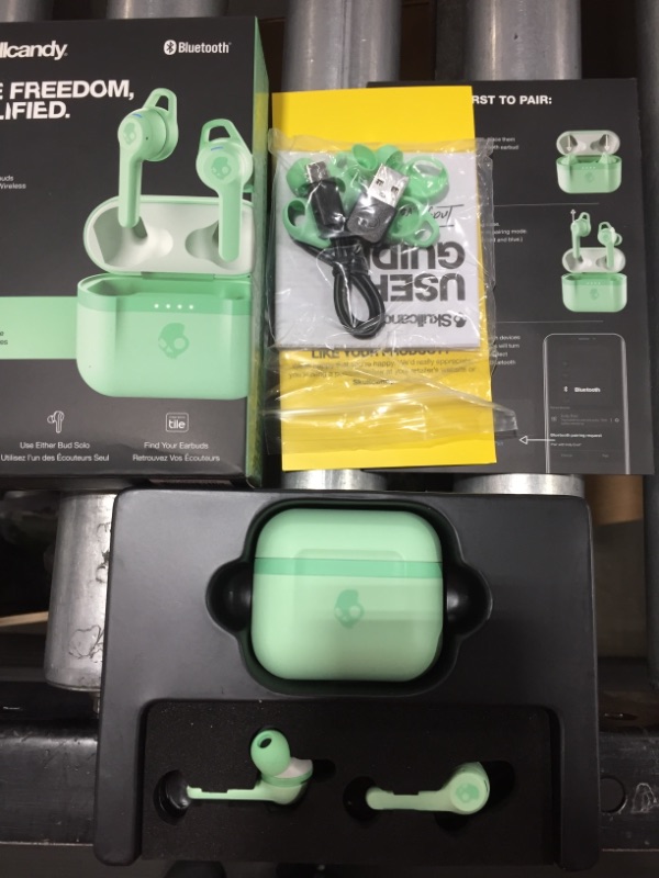 Photo 4 of Skullcandy Indy Evo True Wireless In-Ear Headphones (2nd Generation, Pure Mint)