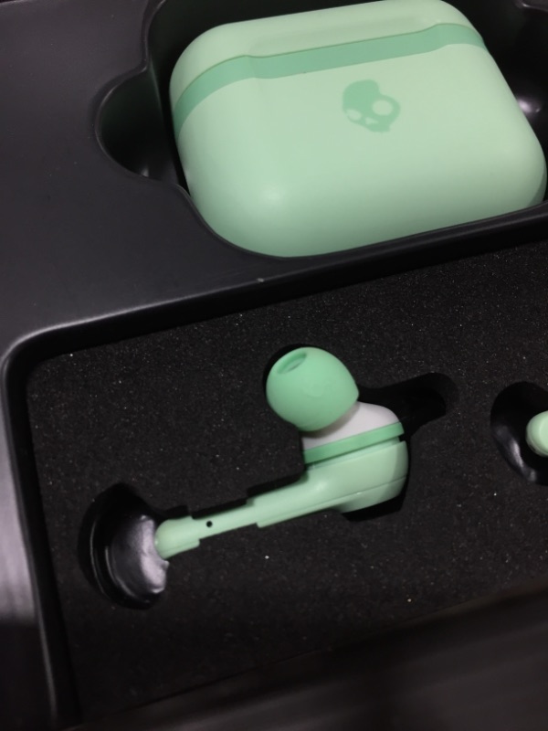 Photo 3 of Skullcandy Indy Evo True Wireless In-Ear Headphones (2nd Generation, Pure Mint)