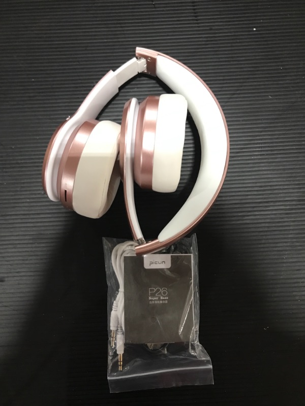 Photo 2 of Picun P26 Bluetooth Headphones Over Ear 40H Playtime Hi-Fi Stereo Wireless Headphones Girl Deep Bass Foldable Wired/Wireless/TF for Phone/TV Bluetooth 5.0 Wireless Earphones with Mic Women (Rose Gold)