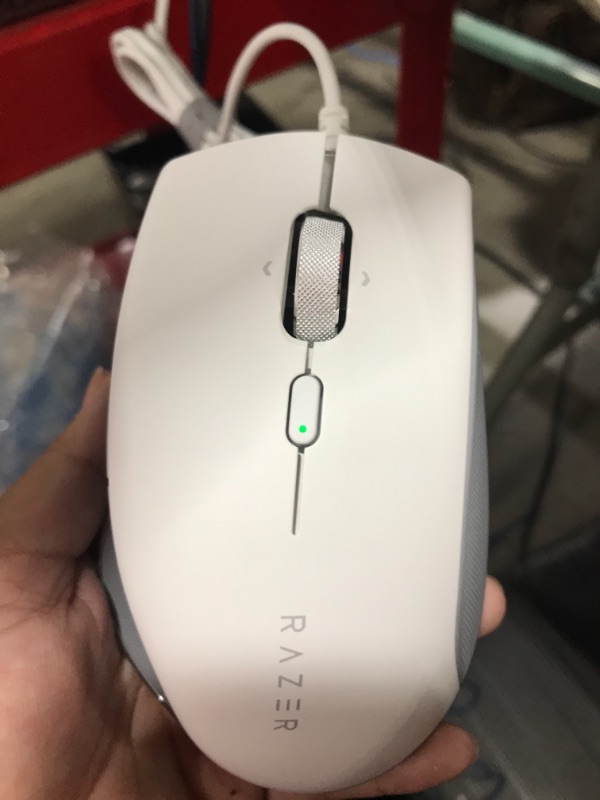 Photo 4 of Razer Pro Click Humanscale Wireless Mouse: Ergonomic Form Factor - 5G Advanced Optical Sensor - Multi-Host Connectivity - 8 Programmable Buttons - Extended Battery Life of up to 400 Hours