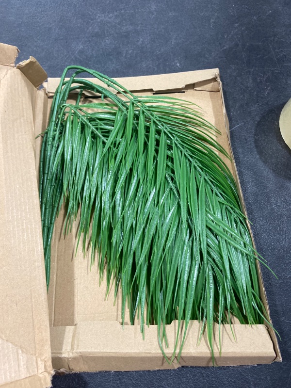 Photo 2 of 6 Pack Artificial Palm Leaves 18 Leaves Faux Plants Fake Plants Palm Leaf Greenery Tropical Palm Tree Leaves for Palm Wedding Arrangement Jungle Party Decorations