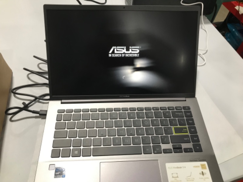 Photo 5 of DEFECTIVE SCREEN!!! ASUS VivoBook S14 S435 Thin and Light Laptop, 14" FHD Display, Intel EVO, Intel Core i7-1165G7 CPU, 8GB LPDDR4X RAM, 512GB PCIe SSD, Thunderbolt 4, Wi-Fi 6, Windows 10 Home, Deep Green, S435EA-BH71-GR