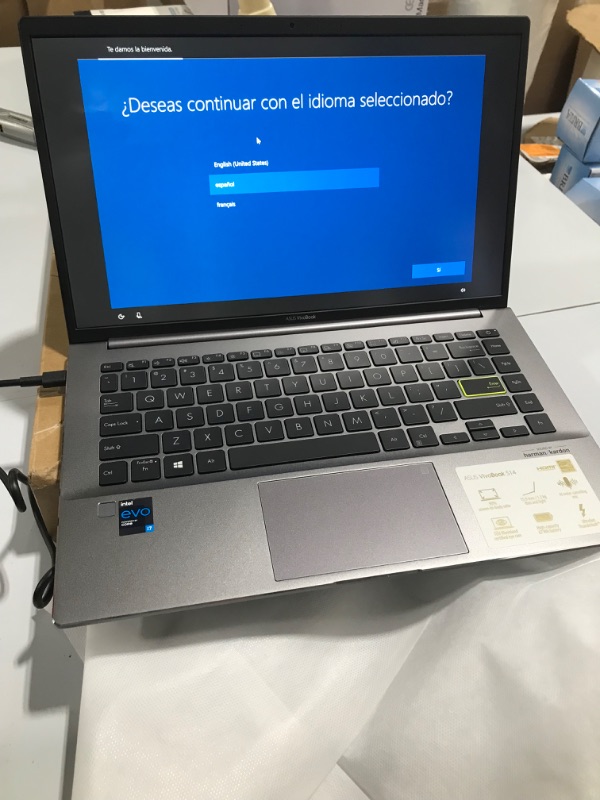 Photo 4 of DEFECTIVE SCREEN!!! ASUS VivoBook S14 S435 Thin and Light Laptop, 14" FHD Display, Intel EVO, Intel Core i7-1165G7 CPU, 8GB LPDDR4X RAM, 512GB PCIe SSD, Thunderbolt 4, Wi-Fi 6, Windows 10 Home, Deep Green, S435EA-BH71-GR