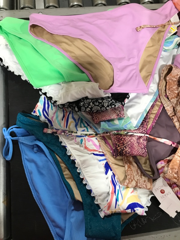 Photo 2 of BAG LOT OF WOMENS BATHING SUITS! *ALL BOTTOMS ARE SIZE L&XL* *TOPS VARY IN SIZE* (11 BOTTOMS, OVER 25+ TOPS)