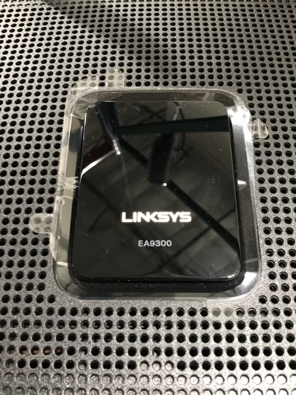 Photo 1 of Linksys WiFi 5 Router, Tri-Band, 3,500 Sq. ft Coverage, 25+ Devices, Speeds up to (AC4000) 4.0Gbps - EA9300