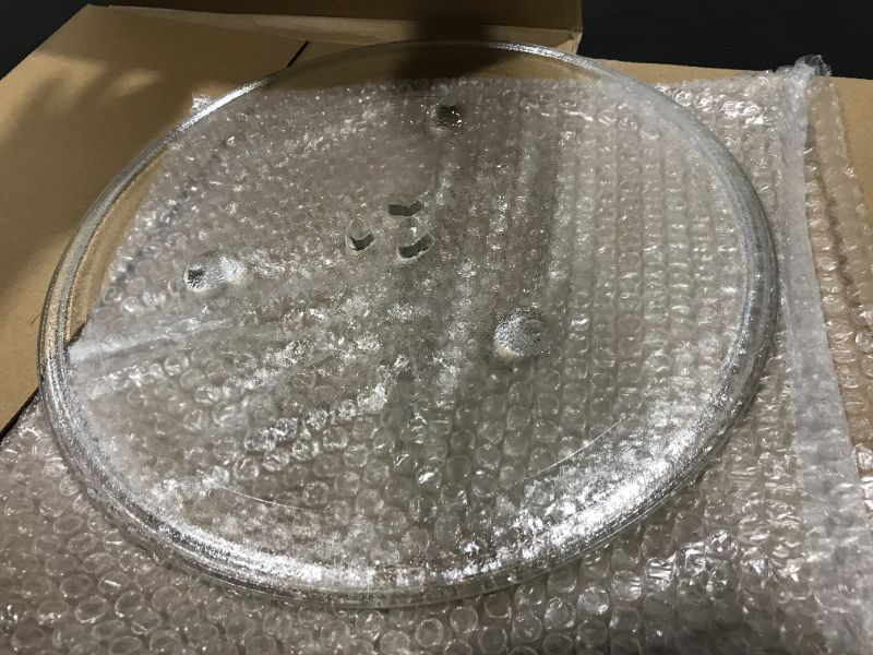 Photo 2 of 13.5'' Microwave Glass Plate