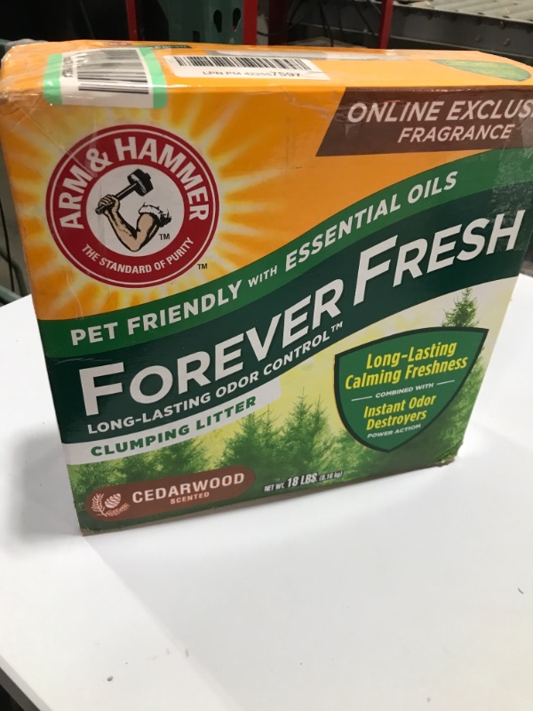 Photo 2 of Arm & Hammer Forever Fresh Clumping Cat Litter Cedarwood, MultiCat 18lb, Pet Friendly with Essential Oils