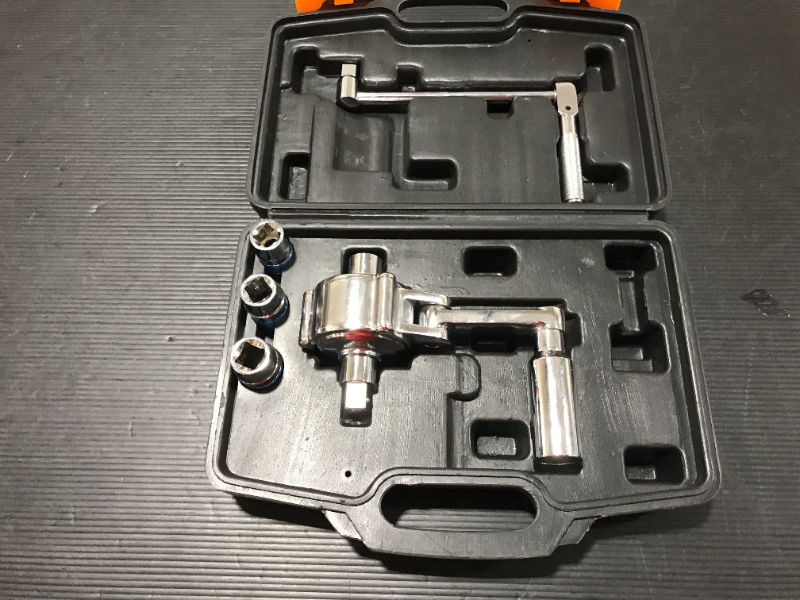 Photo 1 of 1/2" Torsional Torque with 3 Free Socket Lug Wrenches, Automotive Tire Wheel Tools Multiplier Wrench Lug Nut Remover Type Car Tire Disassembly Labor-Saving Torque 3200N.M Suitable for most vehicles
