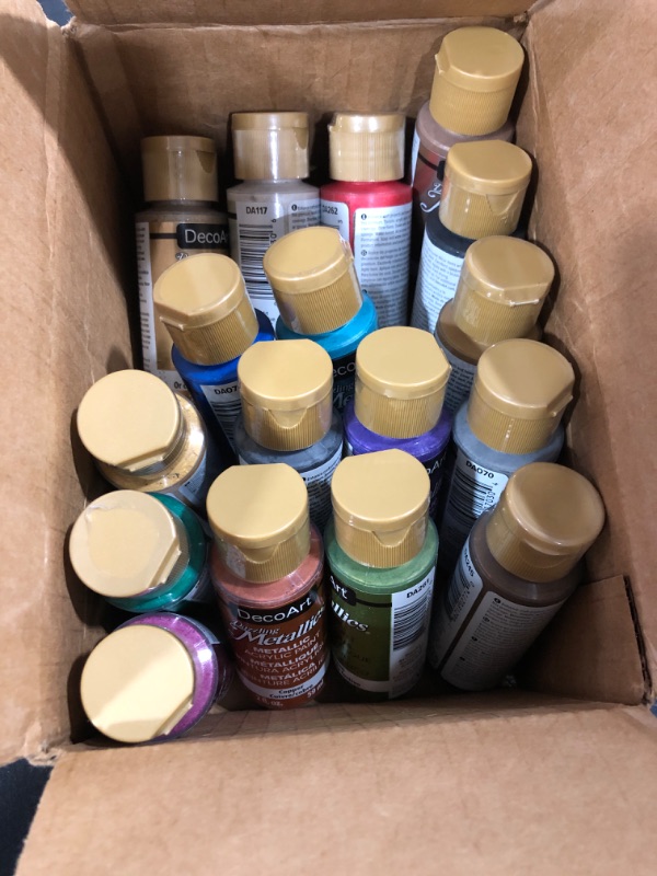 Photo 1 of 17 COLORS OF DECOR ART COLOR PAINTS