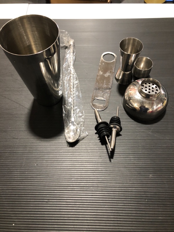 Photo 3 of 7-Piece Cocktail Shaker Set - Bar Tools - Stainless Steel Cocktail Shaker Set Bartender Kit