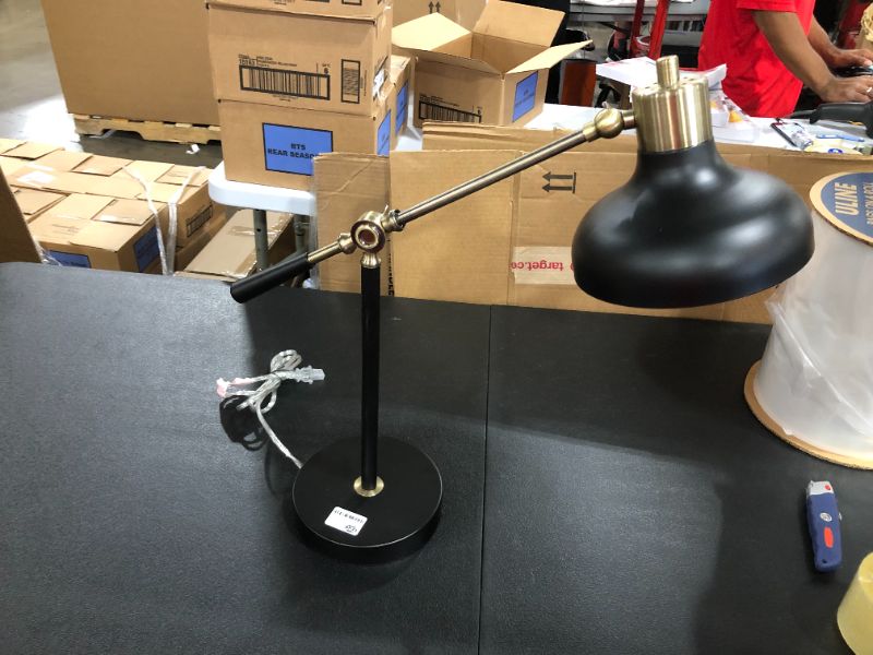 Photo 1 of Desk Lamp