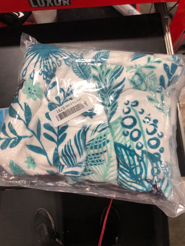 Photo 1 of Blue Floral with Butterflies Blanket Cozy Soft Throw Blanket for Couch Sofa Bedding Living Room, Warm Plush Flannel Blankets for Boys Girls Men Women 50"x40"
