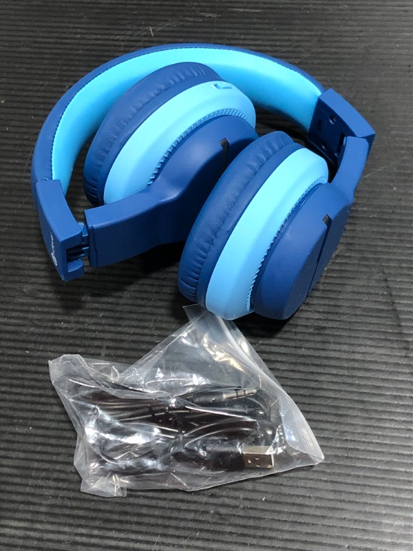 Photo 2 of iClever BTH12 Wireless Kids Headphones