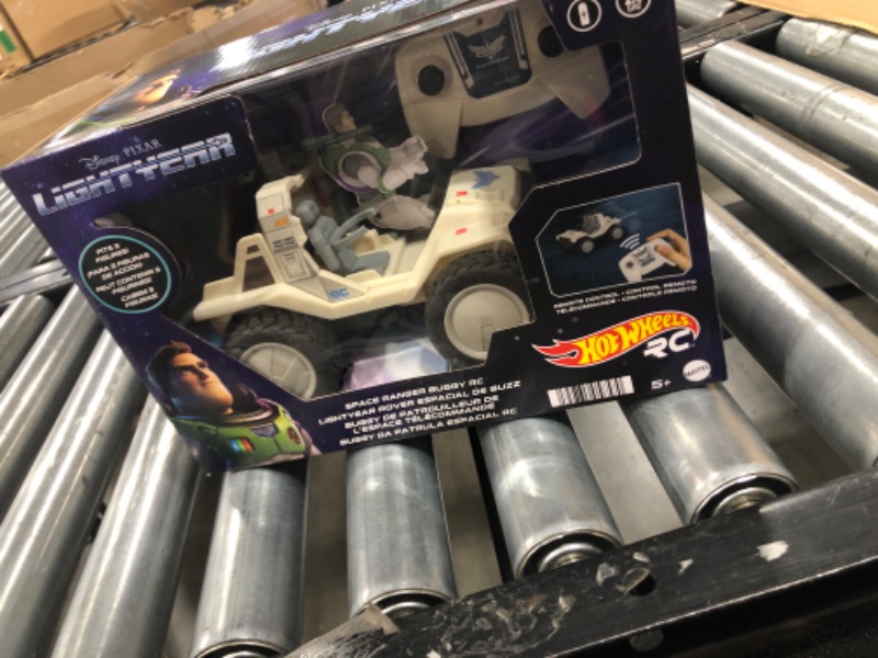 Photo 1 of Hot Wheels R/C Disney Pixar Lightyear Star Command Transport  Vehicle