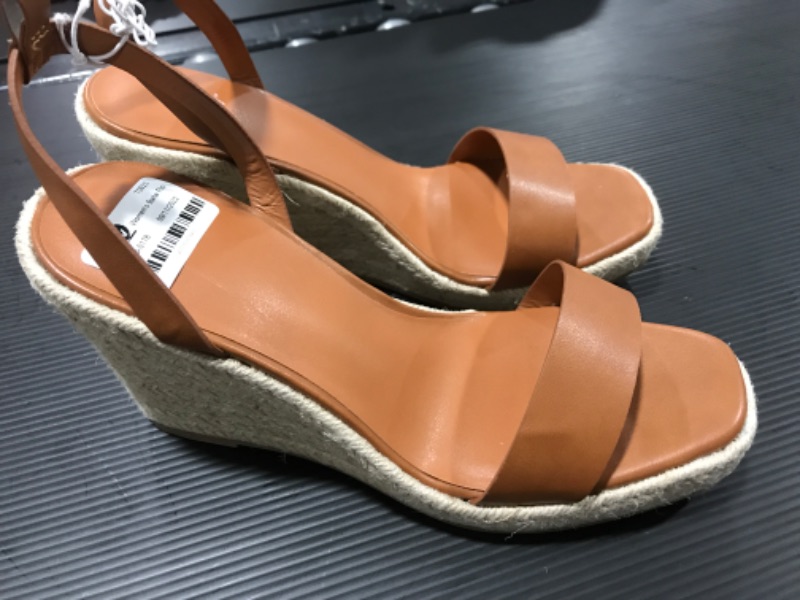 Photo 1 of [Size 8] Women's Wedge Sandal [Camel]