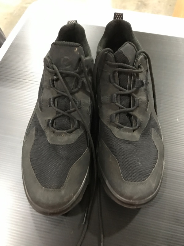 Photo 2 of [Size 12-12.5] ECCO Men's Mx Low Gore-tex Sneaker [Black]