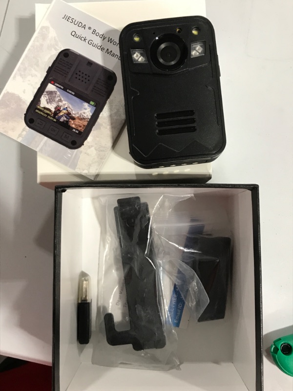 Photo 3 of ?4K Body cam ? 3200*1800P UHD Body Camera, Max 512GB Memory, 2 Inch Display, Police Body Camera Lightweight and Portable, Clear Night Vision for Home/Outdoor/Law Enforcement (1#64GB with OTG)
