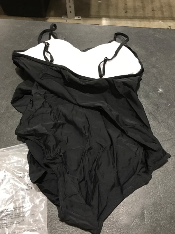 Photo 2 of Zando Athletic Training Swimsuit for Women Tummy Control Swimsuits One Piece Bathing Suits Plus Size Tankini Swimwear
Size 2XL