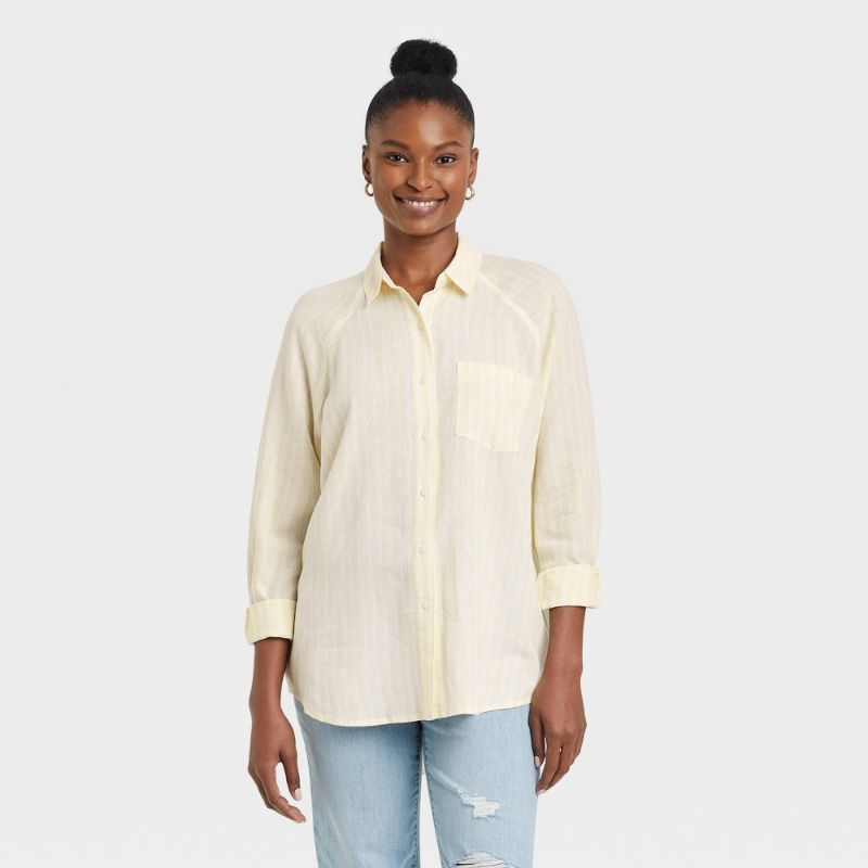 Photo 1 of [Size L] Women's Ong Seeve Boyfriend Fit Inen Button-Down Shirt - Universa Thread™
