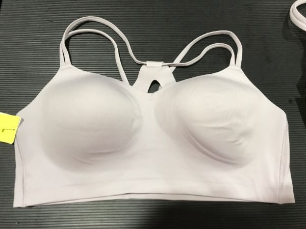 Photo 2 of [Size L] Women's Ight Support Dual Strap Molded Bra - all in Motion™