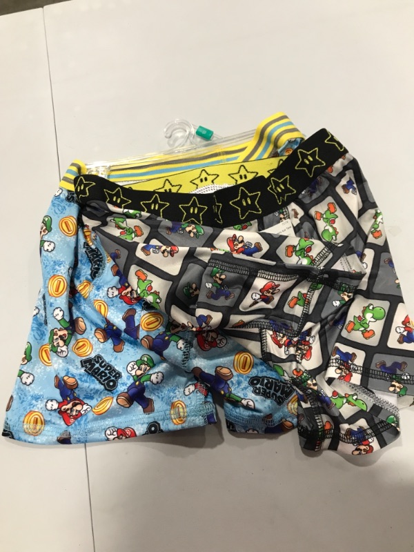 Photo 2 of Boys' Super Mario 2pk Underwear SIZE 10
