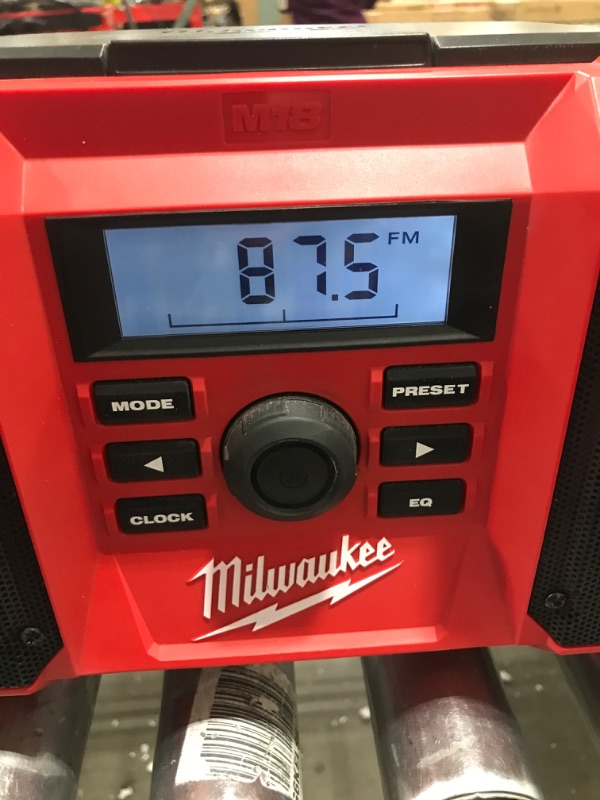 Photo 3 of Milwaukee 2890-20 M18 18V Durable Jobsite Radio
