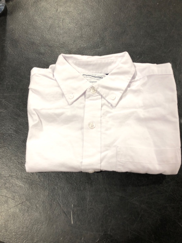 Photo 2 of Amazon Essentials Men's Regular-Fit Short-Sleeve Pocket Oxford Shirt SIZE XS 
