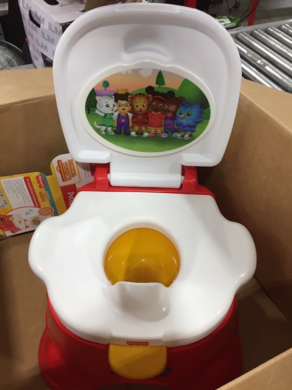 Photo 2 of Fisher-Price Daniel Tiger's Neighborhood Potty