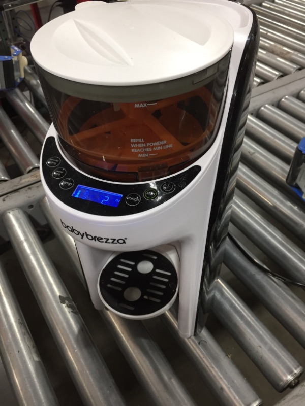 Photo 1 of Baby Brezza New and Improved Formula Pro Advanced Dispenser Machine