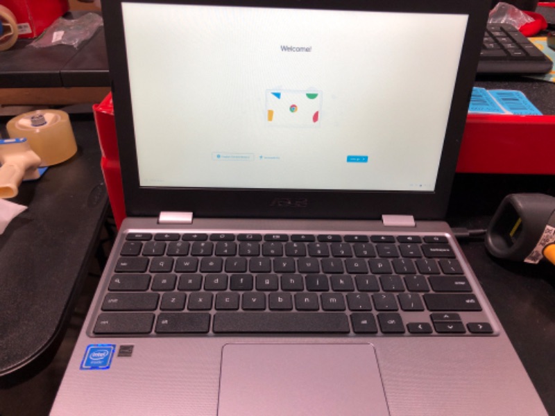 Photo 2 of ASUS C423 Chromebook, 14" Intel Celeron N3350, 4GB DDR4, 64GB eMMC, Silver Metal, Chrome OS, C423NA-WB04 
