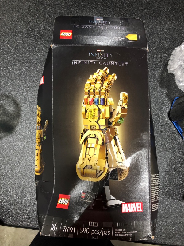 Photo 1 of LEGO Marvel Infinity Gauntlet 76191 Collectible Building Kit; Thanos Right Hand Gauntlet Model with Infinity Stones (590 Pieces) **2 BAGS ARE FACTORY SEALED**
