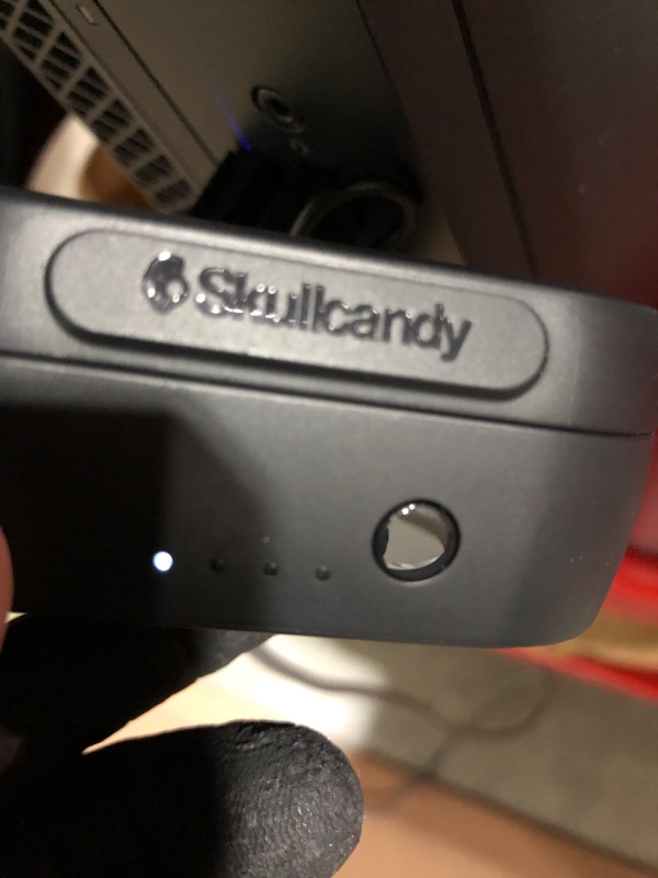 Photo 3 of Skullcandy Sesh True Wireless Bluetooth In-Ear Headphones - Black