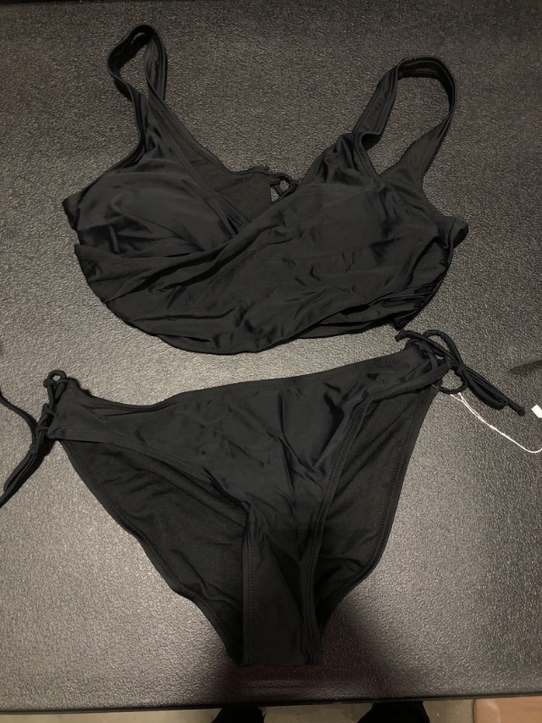 Photo 2 of Actloe Women Color Block Bikini Swimsuit Two Pieces Swimwear Push up Bathing Suit SIZE XL