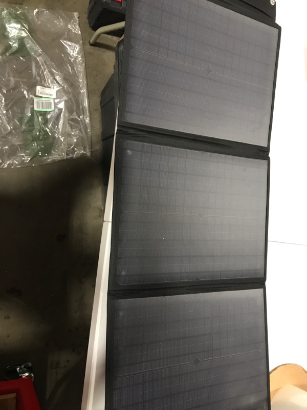 Photo 1 of 3 Panel solar panels-foldable