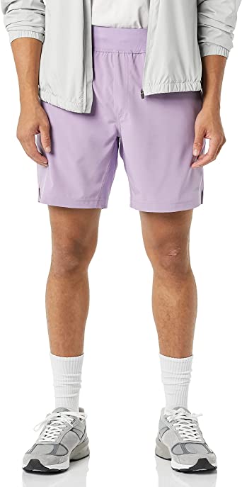 Photo 1 of Amazon Essentials Men's Performance Stretch Woven 7" Training Short