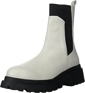 Photo 1 of DV Dolce Vita Brody Boot size 8, white
