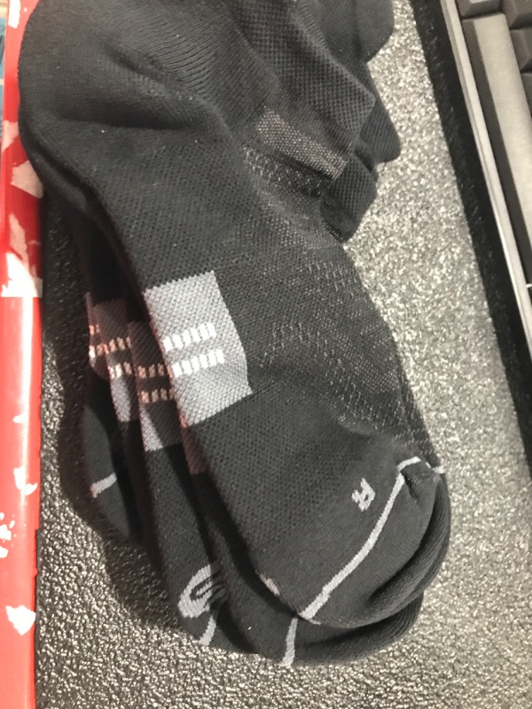 Photo 2 of 6 Pack Running Ankle Socks for Men and Women with Cushion, Low Cut Athletic Tab Sport Socks
