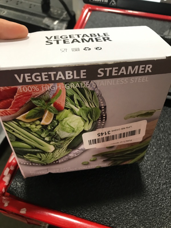 Photo 1 of vegetable steamer 